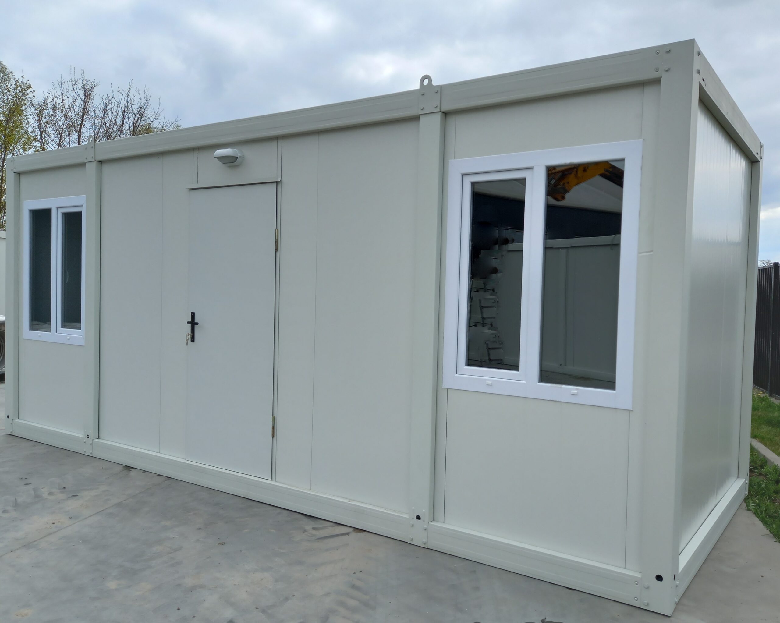 BUNGALOW BUREAU 6 x 2,4 m BLANC