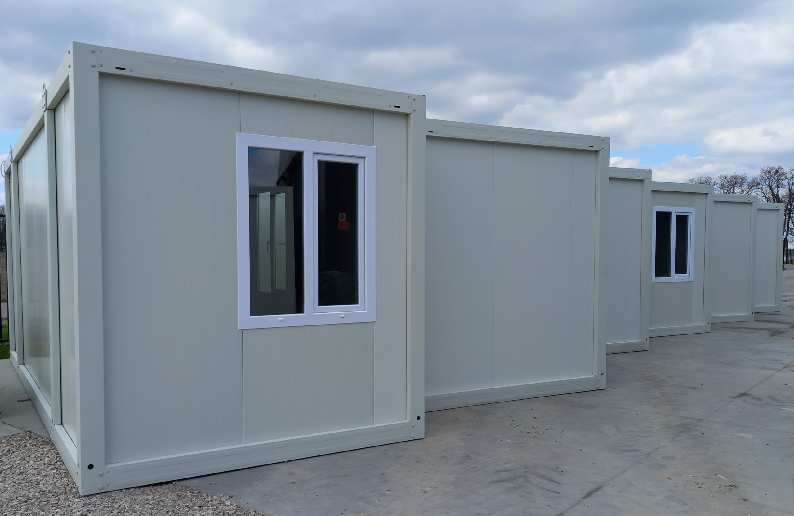 BUNGALOW BUREAU 6 x 2,4 m BLANC