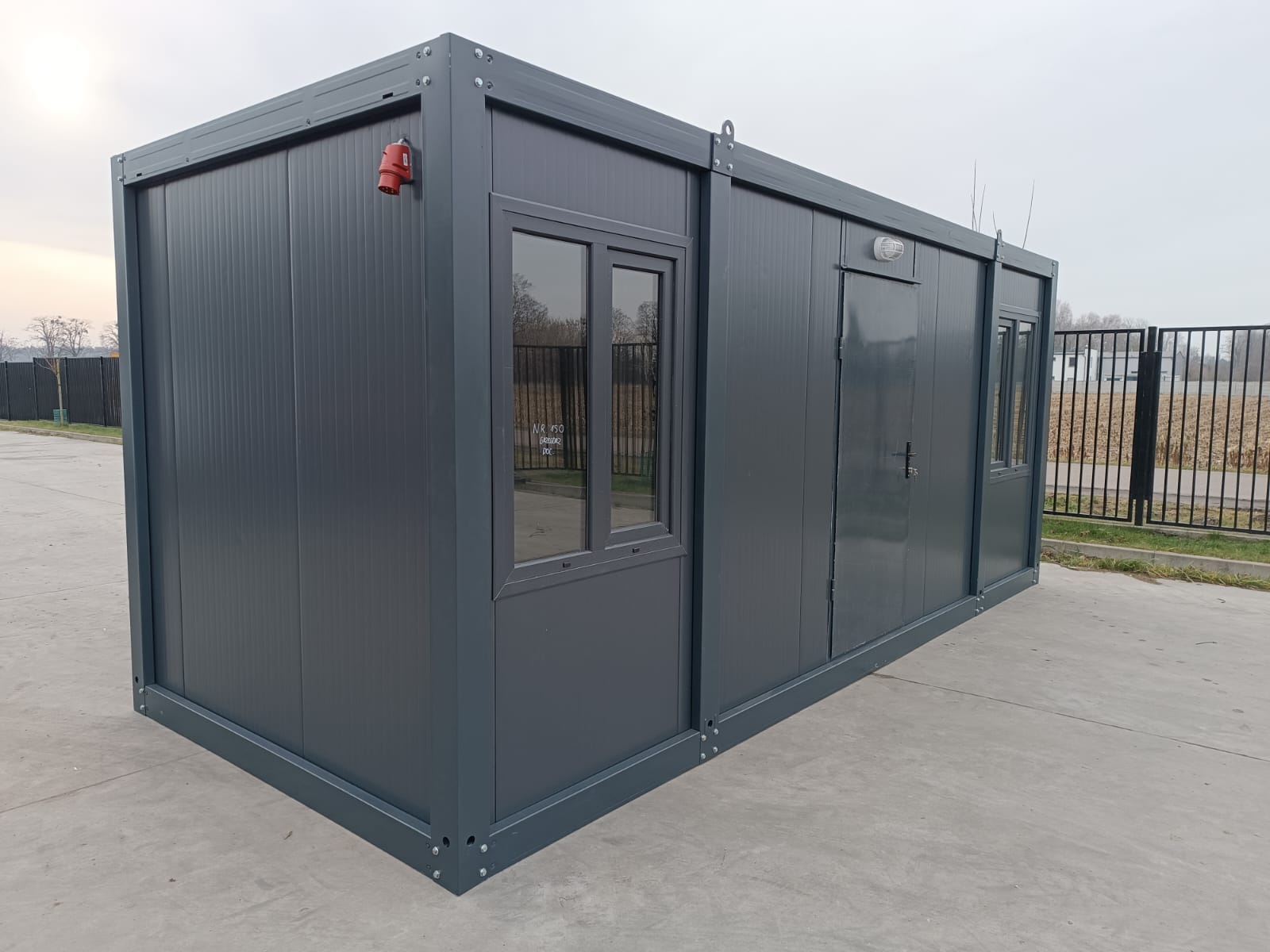BUNGALOW BUREAU 6 x 2,4 m ANTHRACITE