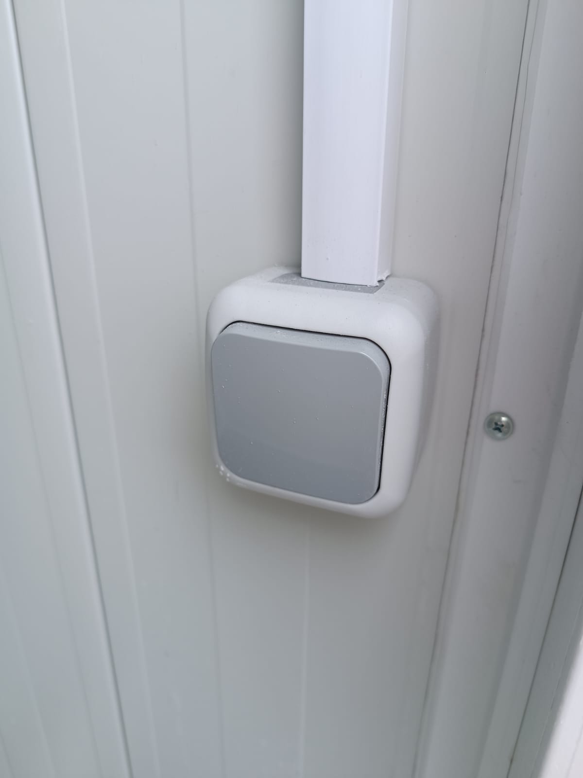 Cabines sanitaires / cabines WC + douche doubles, 1,43 × 2,68 m