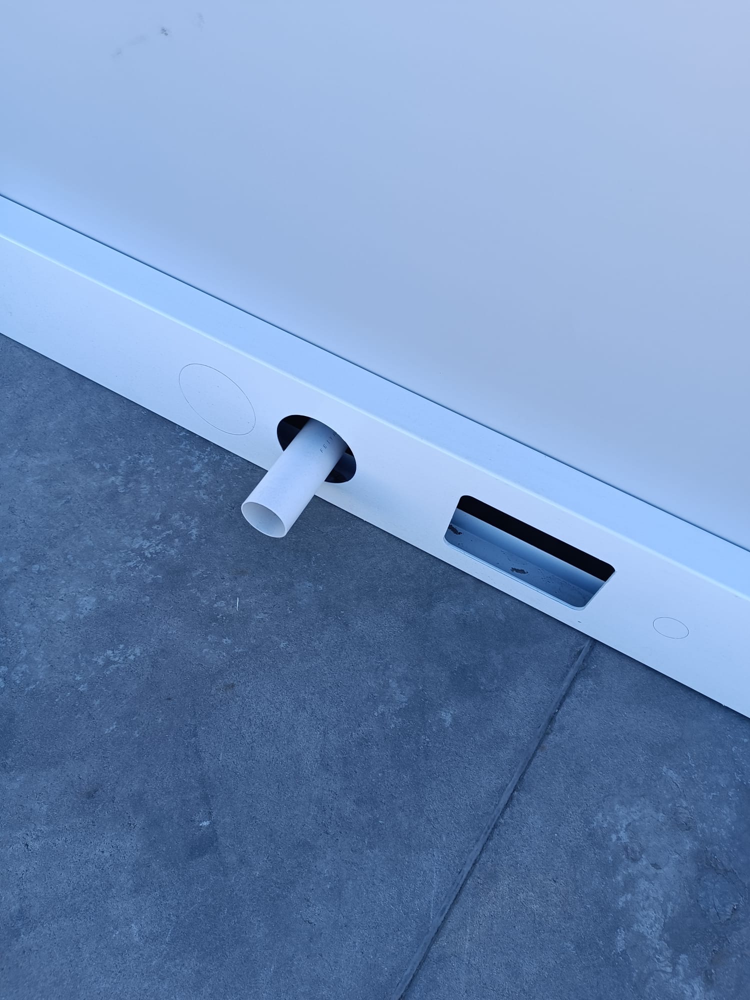 Cabines sanitaires, cabines WC avec douche, 1,3 × 2,1 m