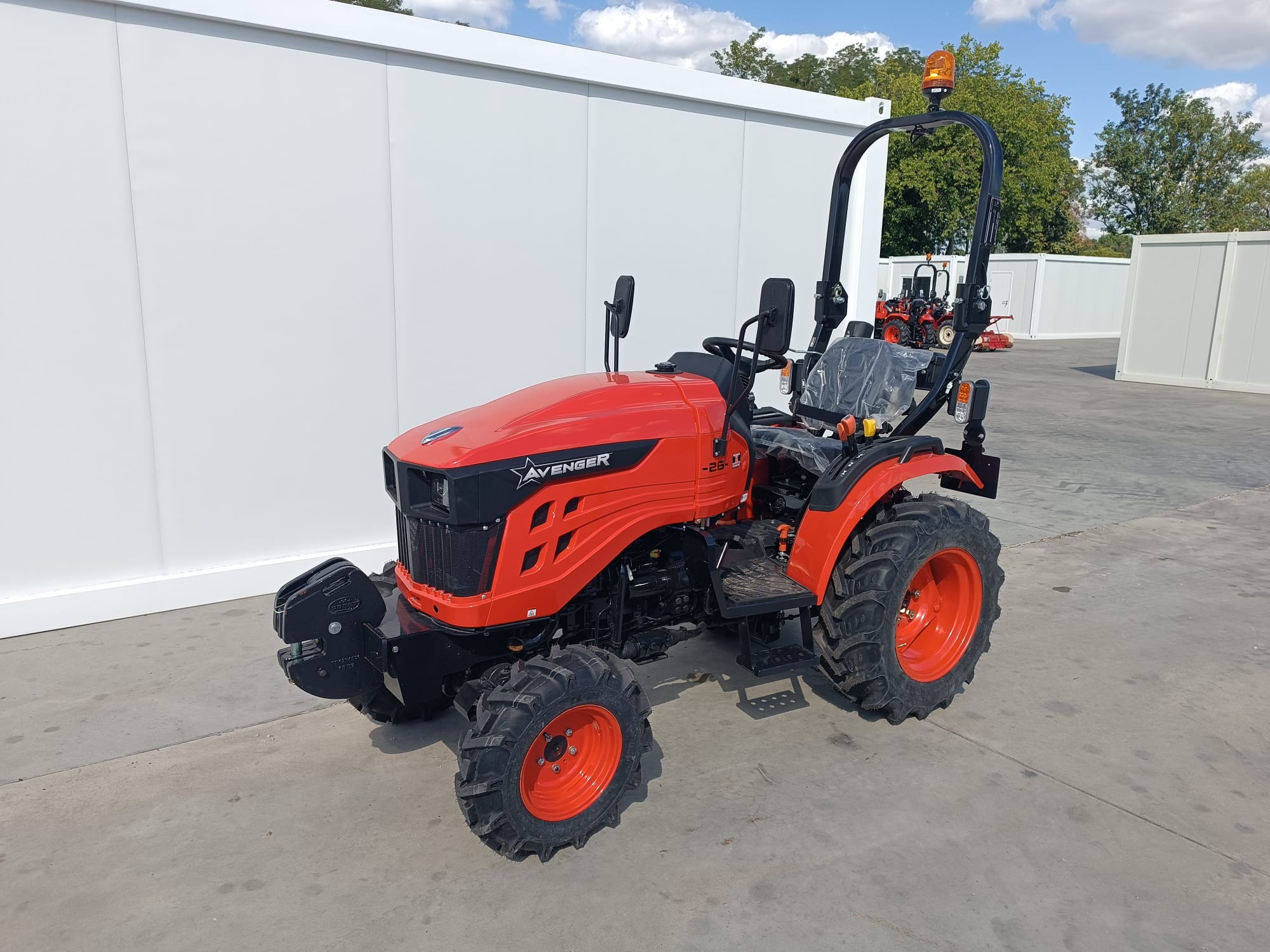 MINI TRACTEUR AVENGER 26
