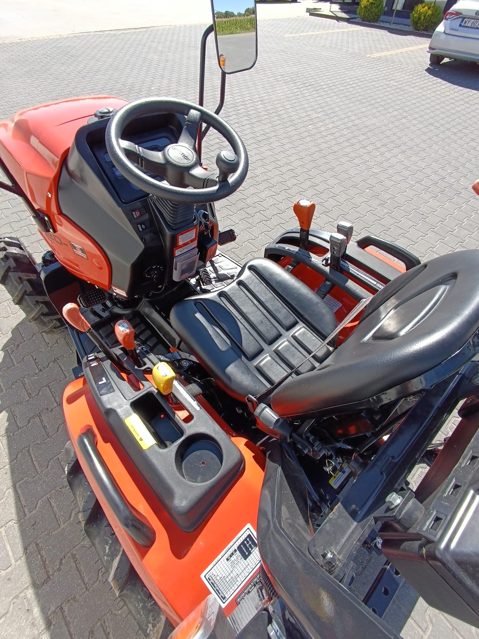 MINI TRACTEUR AVENGER 20