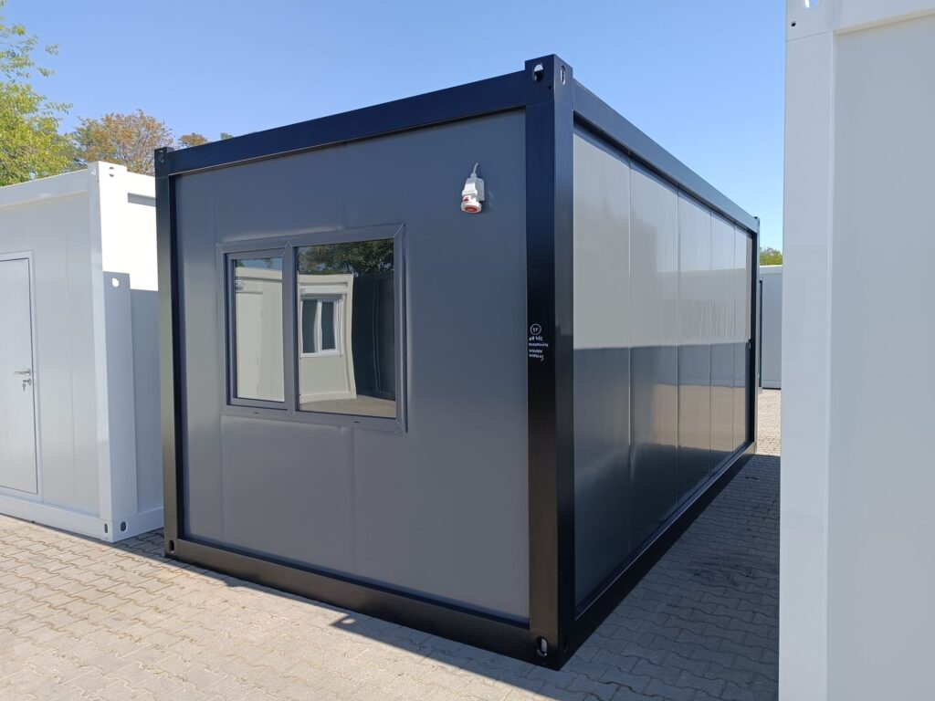 Bungalow bureau anthracite de 6 × 3 m : bureaux, chantiers ou habitations.